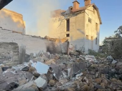 РФ масовано атакувала Миколаївщину, уражений порт, ТЦ, є вбита і поранені