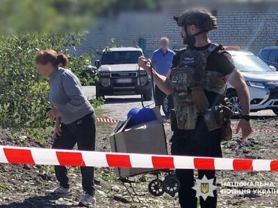 У Кременчуці після атаки пошкоджені будинки та автівки, постраждала жінка: СБУ документує наслідки