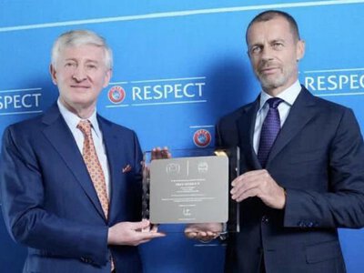 Президент ФК «Шахтар» Рінат Ахметов отримав нагороду УЄФА за розвиток футболу