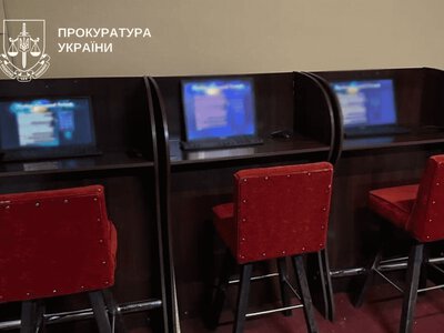 10 підпільних казино та 500 тисяч гривень прибутку щодня: у Києві судитимуть 12 осіб
