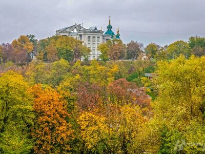 Осінь 2026 року здивує українців: до чого готуватися — до тепла чи заморозків
