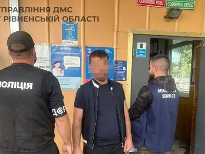 Громадянина Азербайджану видворила міграційна служба Рівненщини