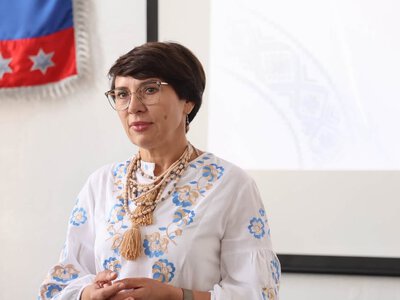 Вперше за бажанням безпосередньо народу. Умань стала першим містом в Україні, де міську голову відкликали після збору підписів