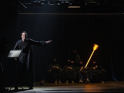 «Одіссея ~ Меотида»: Театр Франка та «Азов» створили виставу про шлях захисників Маріуполя