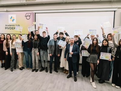 Бізнес приходить в університет: як Academic Hub Pivdenny змінює підхід до освіти