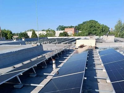 У лікарні на Кіровоградщині запрацювала сонячна електростанція