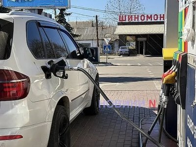 Ціни на пальне в Миколаєві знову «поповзли» вгору: скільки коштує дизель та бензин