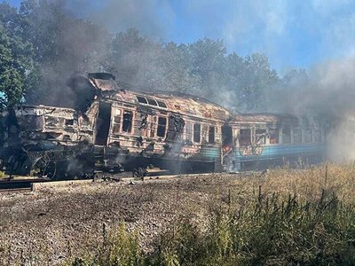 У лікарні померли двоє постраждалих після удару по потягу на Сумщині