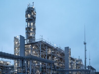 Сили оборони атакували газопереробний завод рф на відстані у понад 3 тисячі км