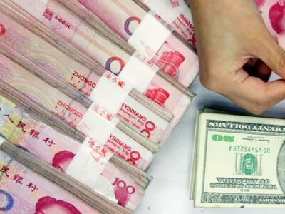 Китай хоче замінити долар юанем, Росія готова використовувати будь-яку працюючу валюту (ВІДЕО)