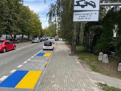 У Польщі розгорівся скандал через «українську» парковку: владі довелося пояснювати кольори