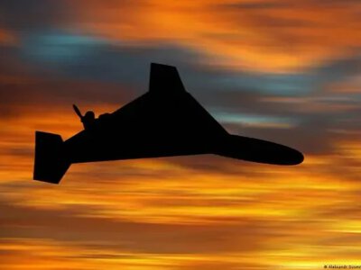 У Києві росіяни вдарили дроном по АЗС поблизу ТРЦ Respublika - є постраждалі