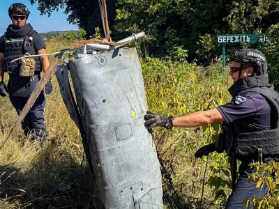 На Чернігівщині впали бойові частини крилатої ракети Х-101