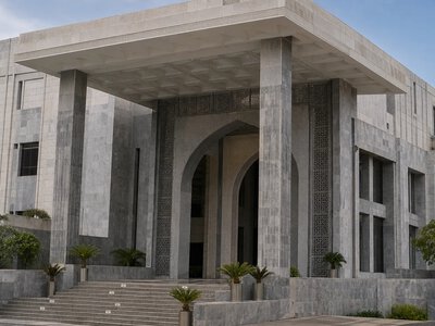 Суд Ісламабада викликав посадовців у справі про марш PTI 27 вересня