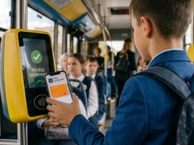 Їдете безкоштовно в Києві — кожну поїздку треба підтвердити