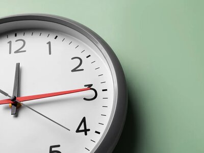 Три області України скорочують комендантську годину: коли діятимуть нові графіки 