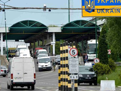 Закарпатські митники запобігли втратам бюджету на майже 47 млн грн
