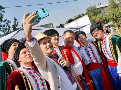 Дніпро відзначає 500-річчя: як у районах міста проходять родинні святкування