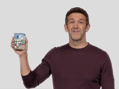 Apple різко висловилася про складані смартфони конкурентів після виходу iPhone Duo