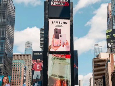 Samsung може отримувати до $250 за дисплей кожного складаного iPhone Duo