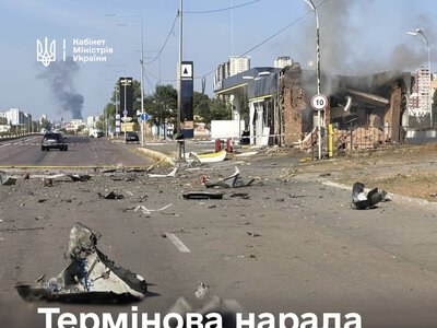 Укриття для людей та система оповіщення про дрони – Корецький провів нараду щодо безпеки на АЗС