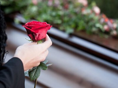 Міжнародні ритуальні послуги та перевезення тіл померлих: FUNERALIA