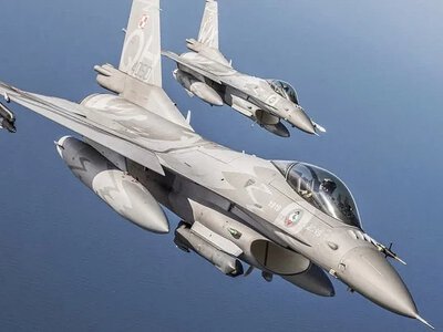 Польща підняла авіацію через масовану атаку Росії на Україну