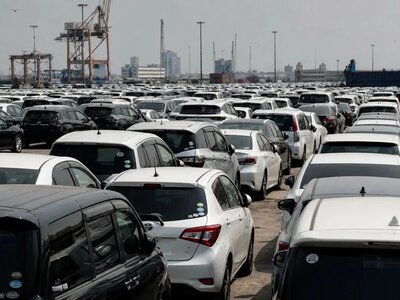 У Пакистані скоротився імпорт уживаних авто — Dawn