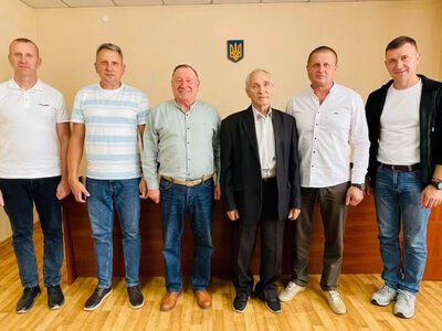 Тепло в оселях і стабільність у найскладніші часи: у Кролевці привітали працівників газової галузі