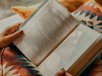 Мультимодальне читання: молодь почала купувати друковані книги  (Відео)
