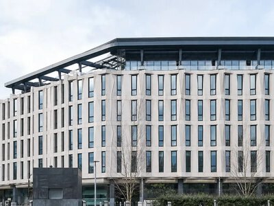 The Sun: США могли вивезти дипломата з Британії після обшуку