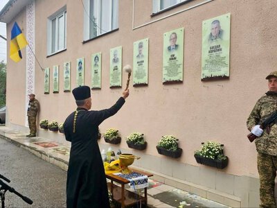 У Чукалівці відкрили пам’ятні дошки трьом полеглим Захисникам