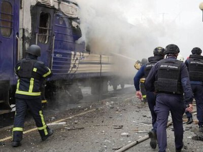 Дрон ледь не влучив у потяг із Борісом Джонсоном: стали відомі деталі атаки