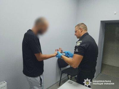 На Одещині засудили 36-річного чоловіка, який облив бензином і підпалив знайому