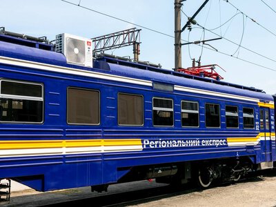 Зі Львова до Ужгорода курсуватиме модернізований електропоїзд: маршрут запрацює 15 вересня
