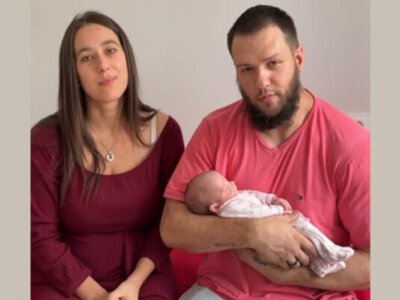 Важила всього 890 грамів: медики виходили передчасно народжену дівчинку
