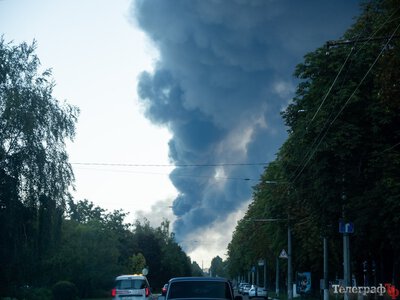 У Миргородському районі впав російський безпілотник: загорілася суха трава