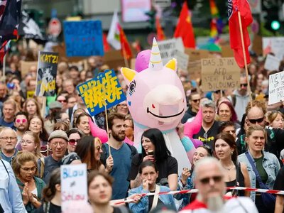 У містах Німеччини пройшли масові акції протесту проти правого екстремізму