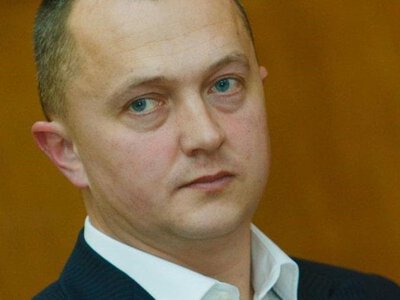 Румунія екстрадувала мера Рахова Медвідя, який втік із України в 2023 році