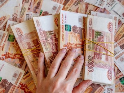 «Кредит на їжу» – економіка Криму занепадає, а разом із нею рівень життя кримчан
