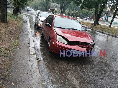 «Шевроле» не пропустив «Форд» у Миколаєві