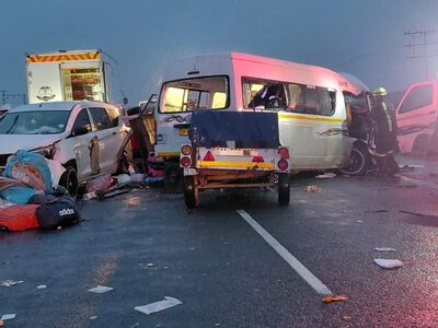 У Південній Африці масштабна ДТП забрала 21 життя