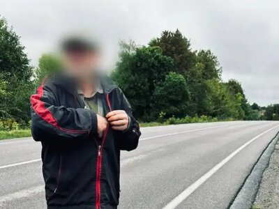 Патрульні на Дубенщині виписали штраф пішоходу за прогулянку проїзною частиною