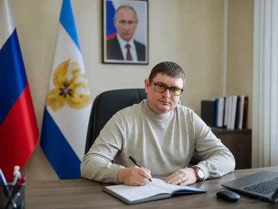 На тлі тривалих відключень світла і води окупанти звітують про номінацію на гуманітарну премію