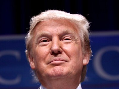 Трамп хоче роздати американцям по $5000: без Конгресу грошей не буде