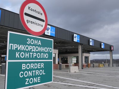 Польща планує пришвидшити рух на кордоні з Україною після атаки на станцію Ягодин