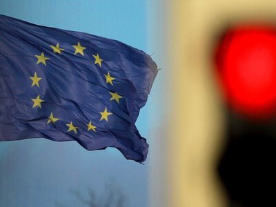 ЄС продовжив індивідуальні санкції проти росії, але лише на тиждень