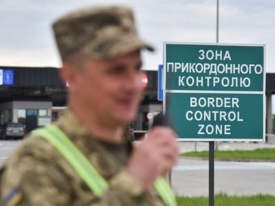 Сюрпризи на кордоні можливі: кому й навіщо треба звернутися до адвоката перед виїздом