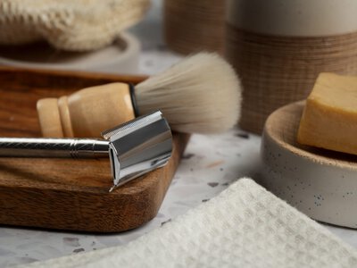 Мистецтво якісного догляду: які аксесуари для гоління необхідні для ідеального результату