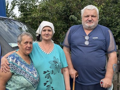 Їхні діти шукали скарби, а тепер і батьки подружилися: як у селі на Чернігівщині прийняли переселенців